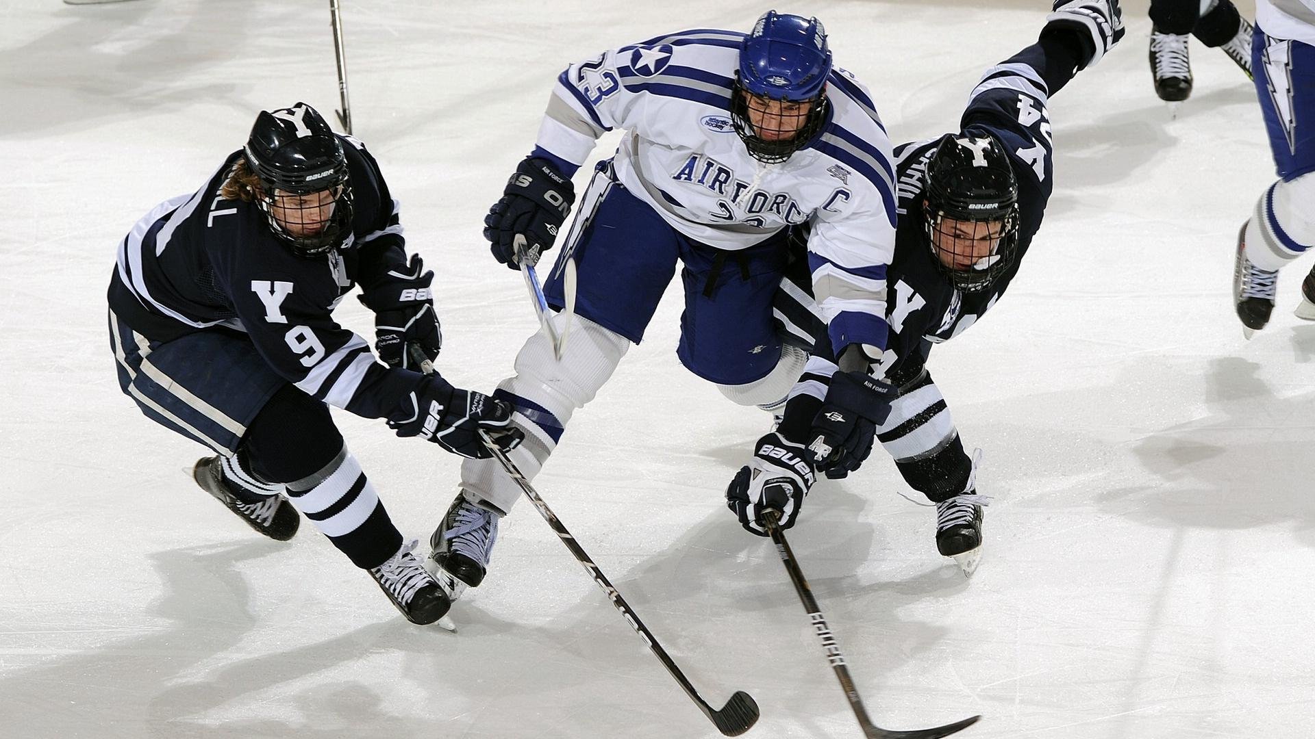 举重队推行运动，举重队全年训练计划